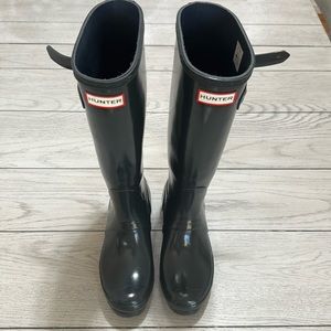 Hunter Women's Black Rain Boots